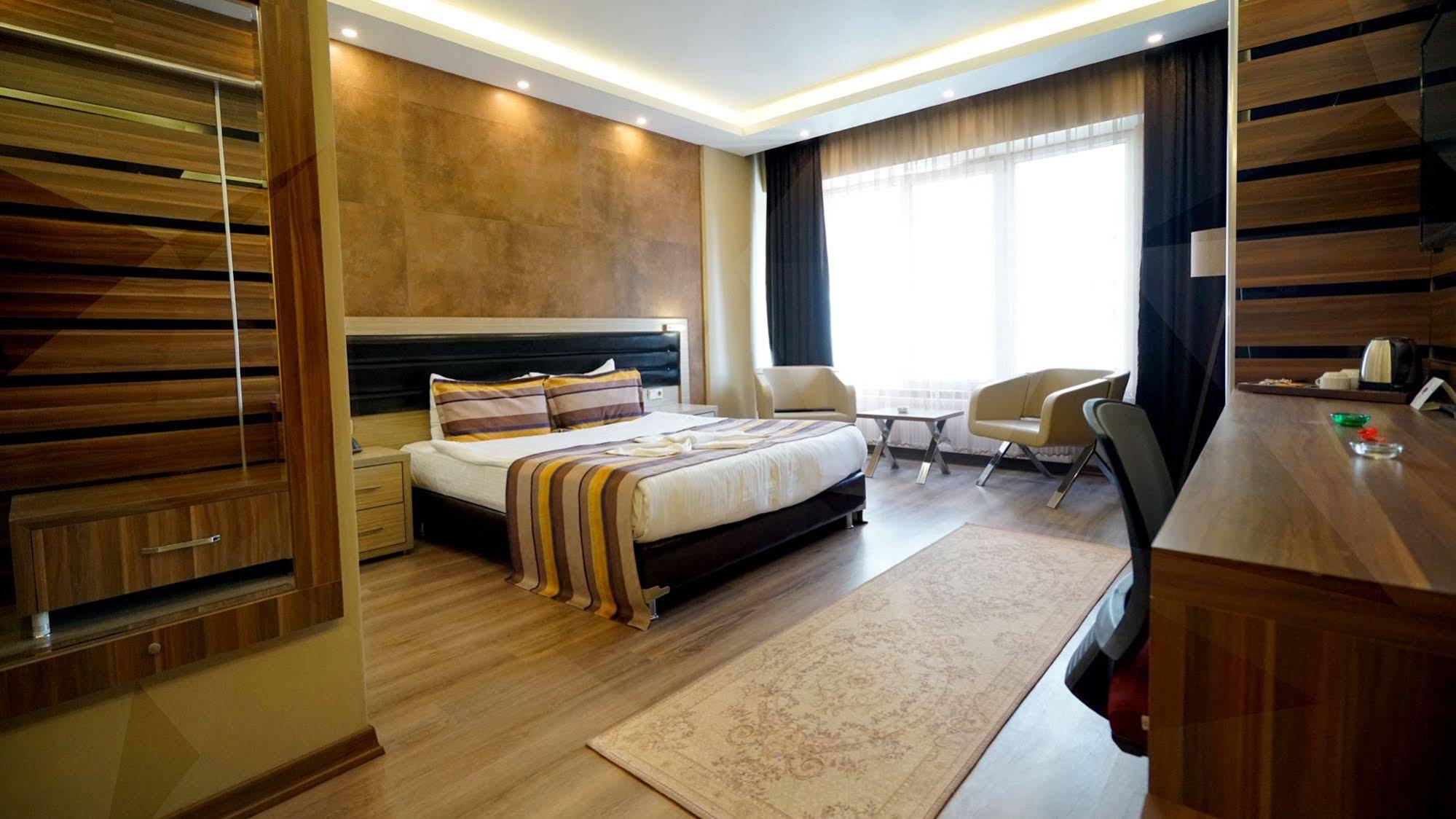 Es Albatros Hotel Eskişehir Luaran gambar